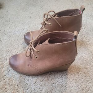 Womens sperry booties